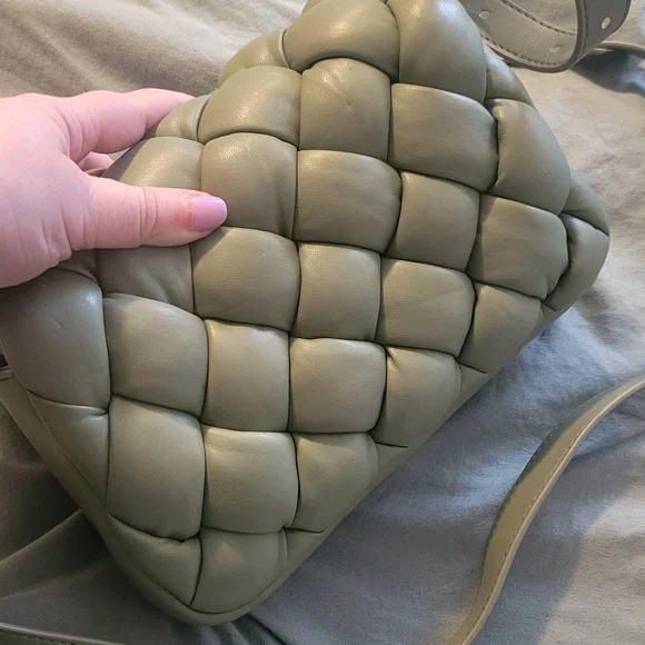 JW Pei Green Basket Weave Crossbody - Picture 4 of 4